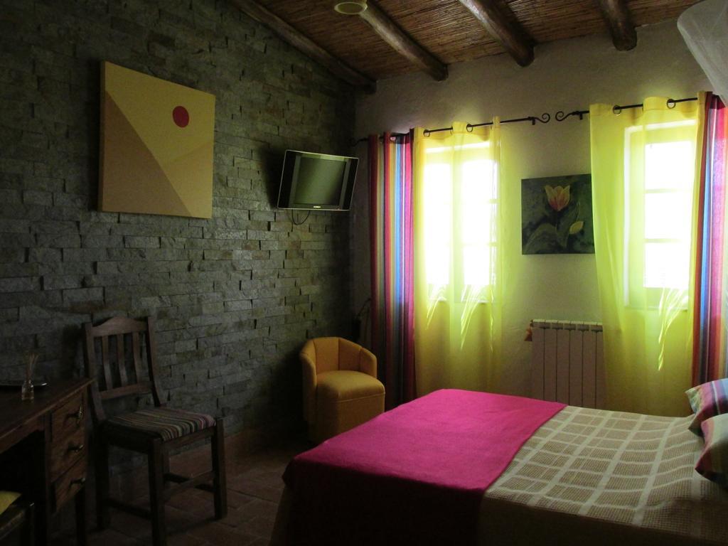 Quinta Dos Valados Bed and Breakfast Querenca Esterno foto