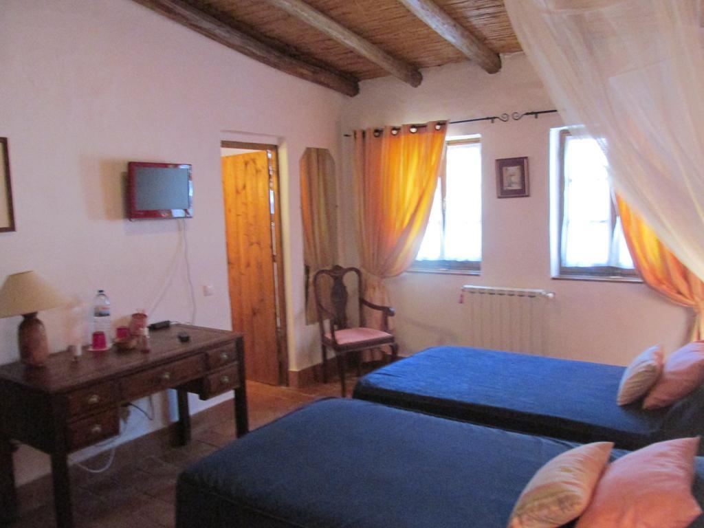 Quinta Dos Valados Bed and Breakfast Querenca Esterno foto