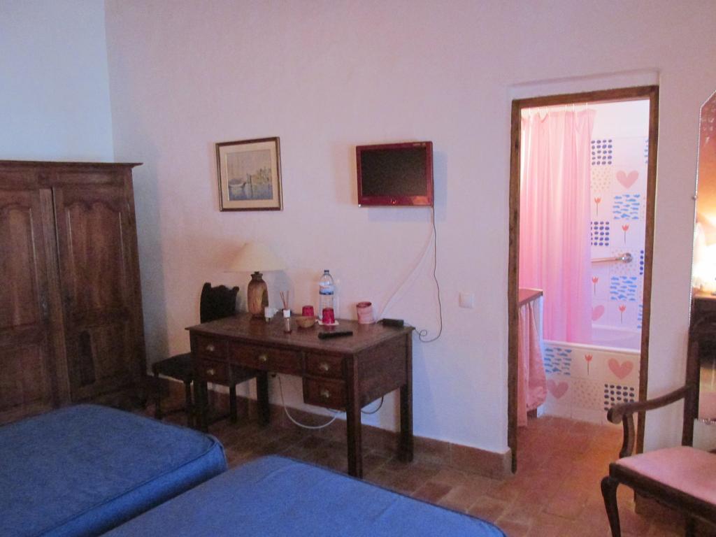 Quinta Dos Valados Bed and Breakfast Querenca Esterno foto